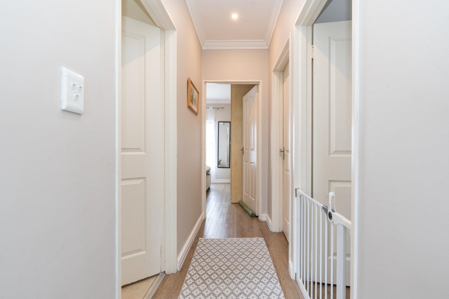 3 Bedroom Property for Sale in Royal Ascot Western Cape